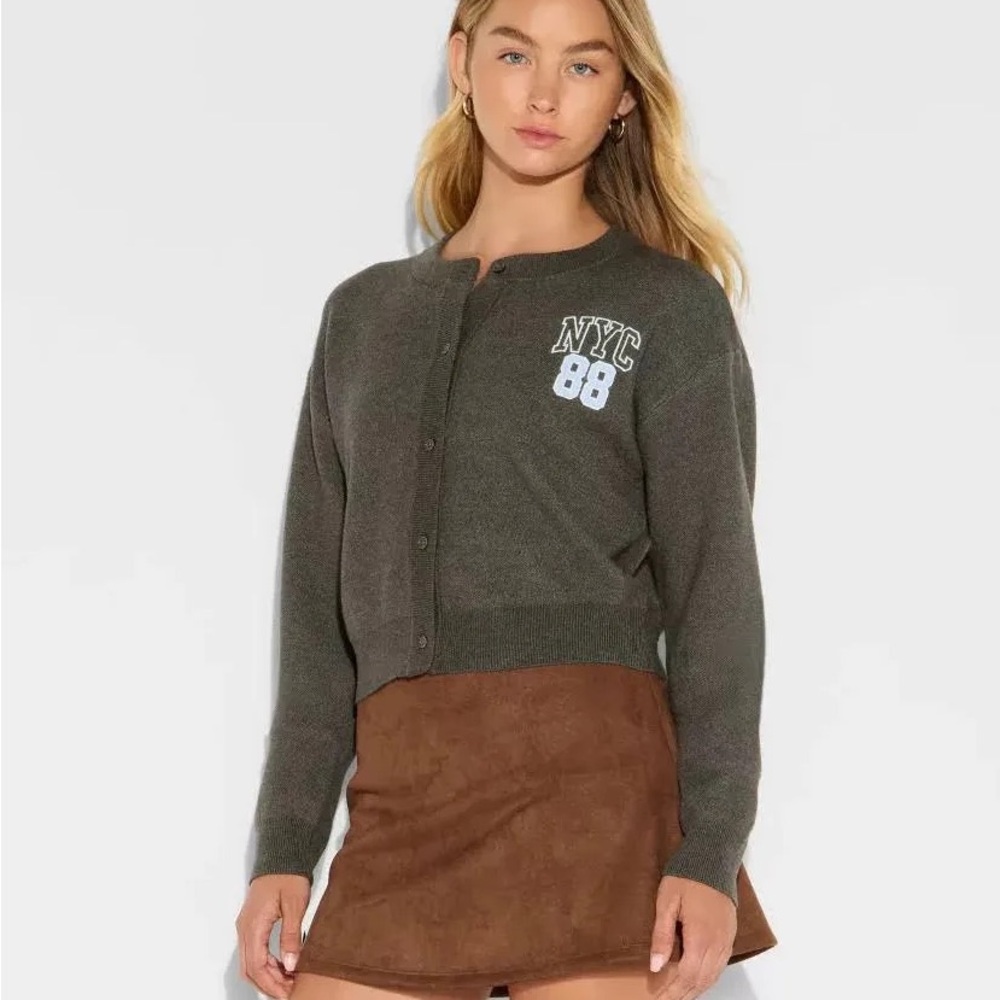Grayson Threads Women's NYC Teddy Bear Graphic Cardigan Gray 1X